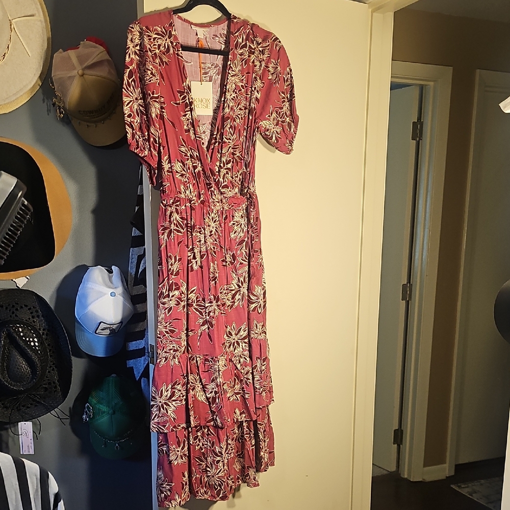 Knox Rose Pink Floral Maxi Dress